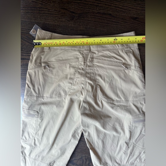 Women’s LL Bean Vista Trekking Pants Size 4 New with Tags Sandstone - Picture 8 of 10